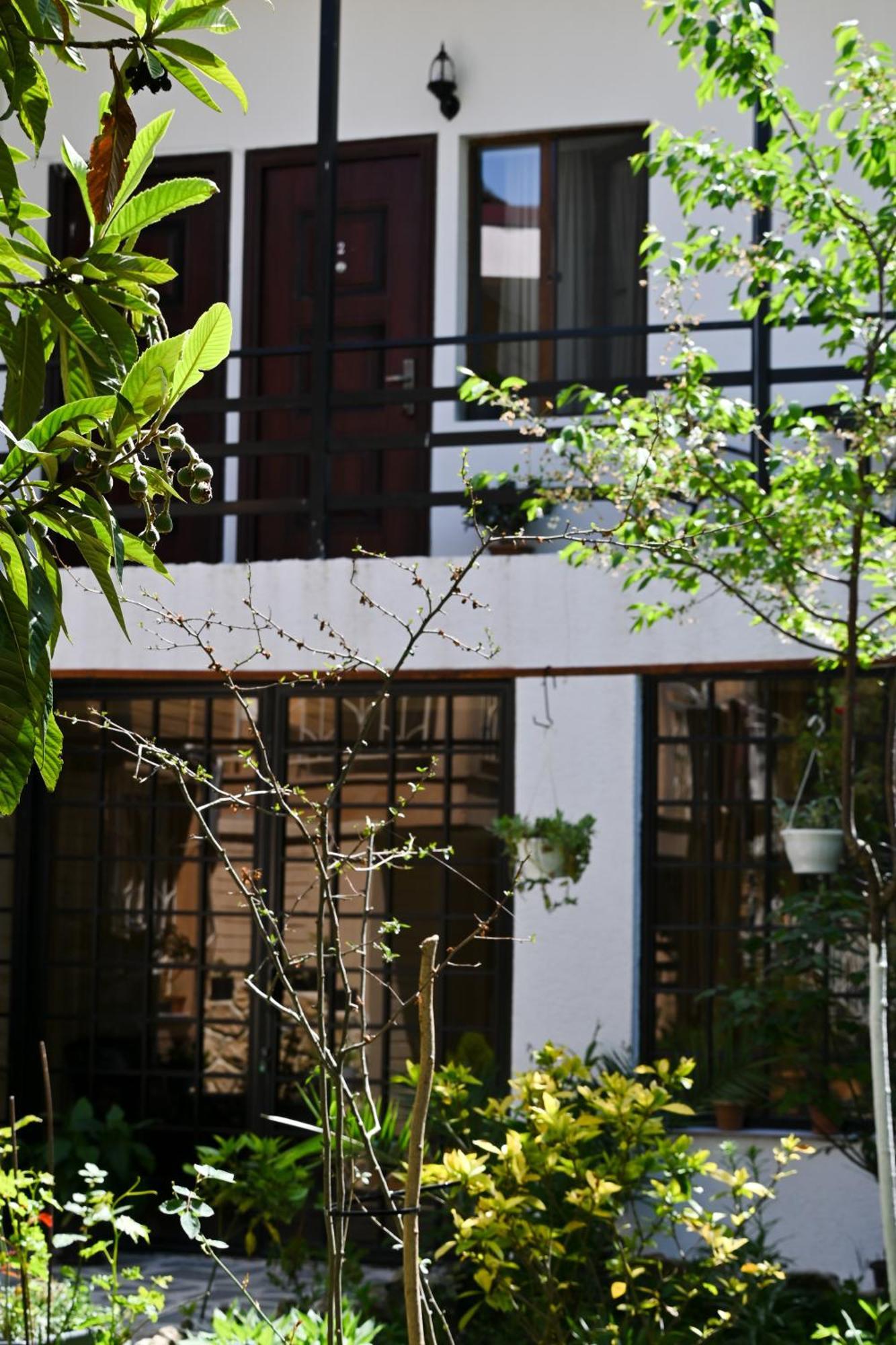 Jerusalem Hotel Kutaisi Exterior photo